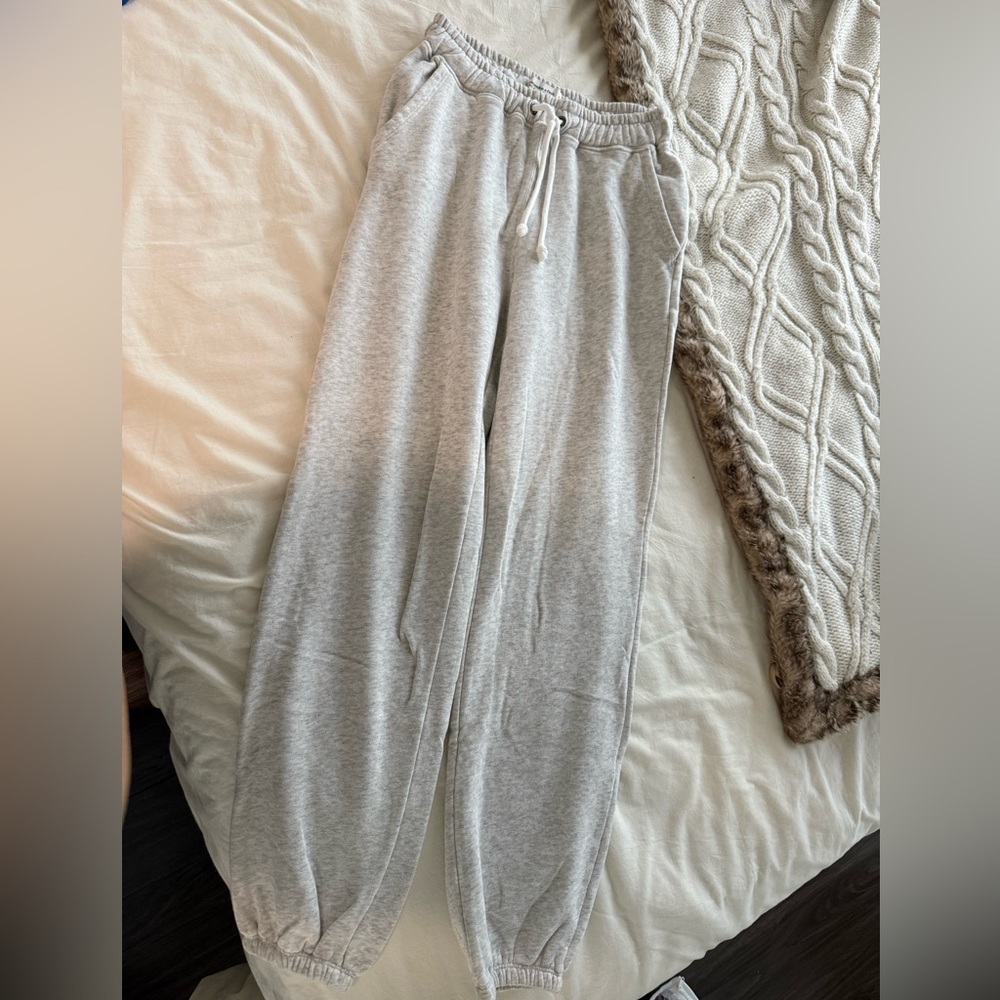 Abercrombie & Fitch Light Gray Sunday Sweatpants
